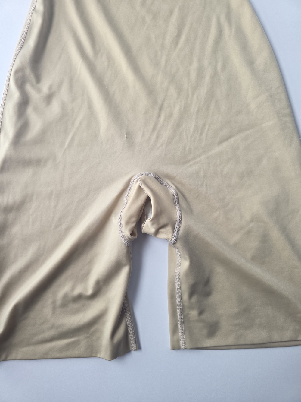 Spanx By Sara Blakely On Core Mid-Thigh Bodysuit Beige - Picture 3 of 10